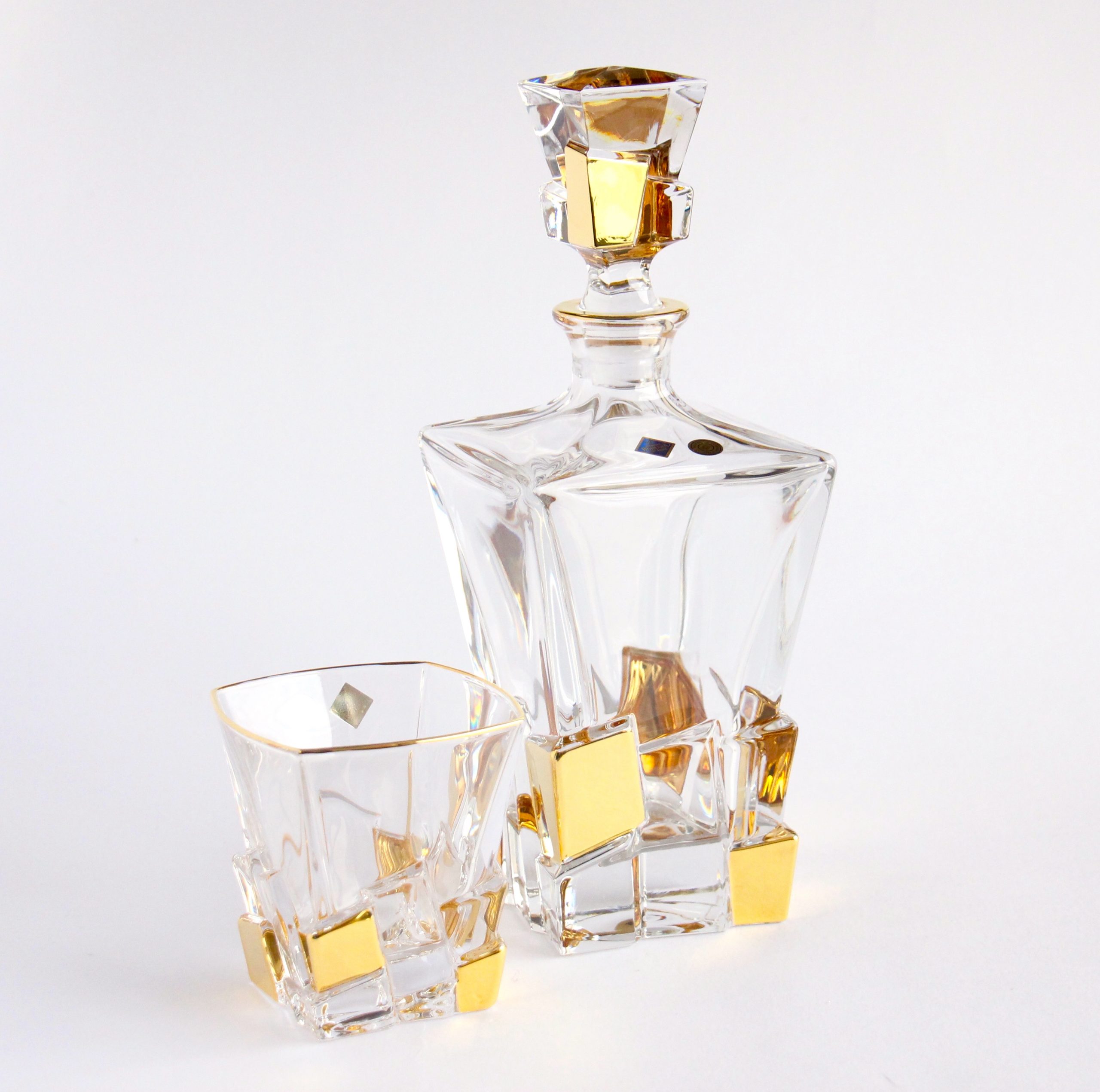 Crystal Liquor Bottle - Crack - Image 2